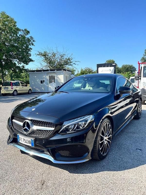 Usata 2017 Mercedes C220 Premium Plus Coupé | 19.999 € (Buon prezzo) - Immagine 1/4