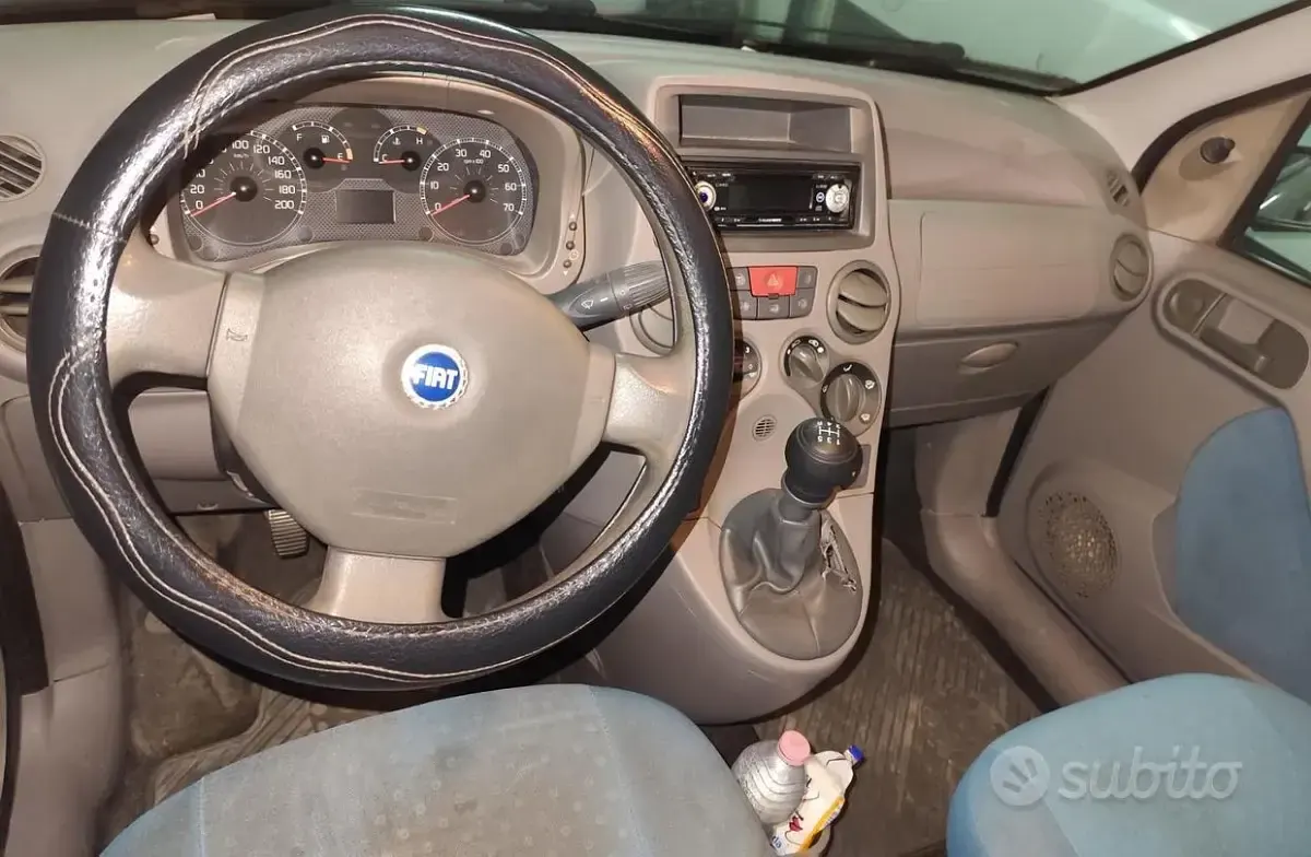 Usata Fiat Panda 69 CV (50 kW) 2006 Grigio Utilitaria