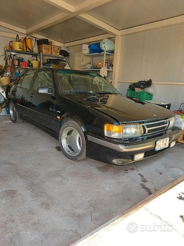 Usata Saab 9000 204 CV (150 kW) 1990 Nero Berlina