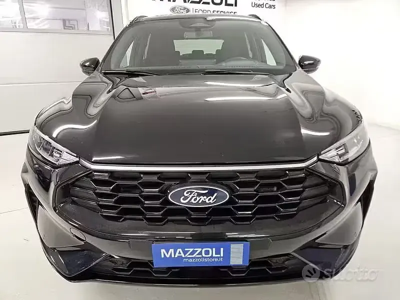Usata Ford Kuga ST 151 CV (111 kW) 2025 Nero SUV