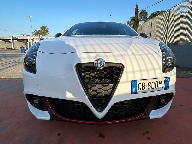 Usato 2020 Alfa Romeo Giulietta 1.6 Diesel 120 CV (15.500 €)