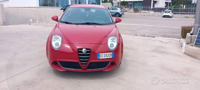 Usata Alfa Romeo MiTo 95 CV (69 kW) 2010 Rosso Utilitaria