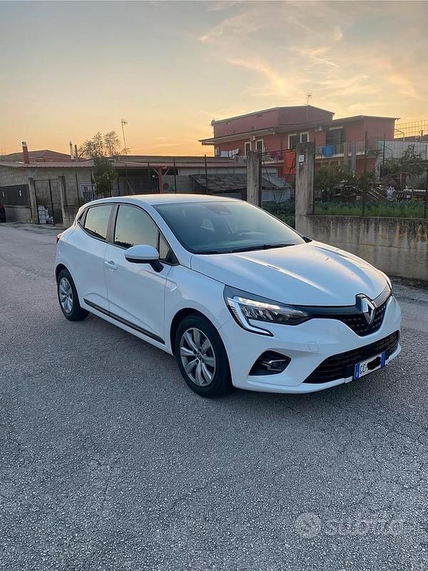 Usata Renault Clio V Zen 85 CV (62 kW) 2020 Bianco Berlina