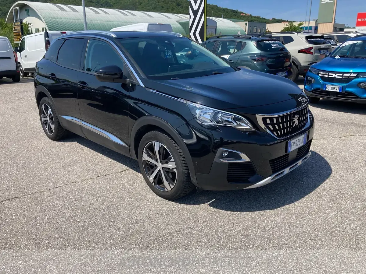 Usata Peugeot 3008 GT-line 131 CV (96 kW) 2018 Nero SUV