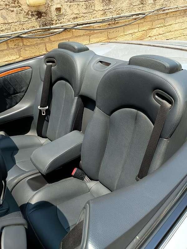 Usata Mercedes CLK200 Elegance 163 CV (119 kW) 2004 Argento Cabrio