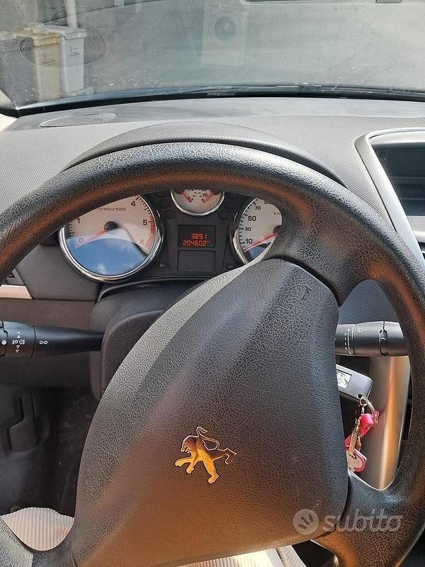 Usata Peugeot 207 CC 2011 Cabrio