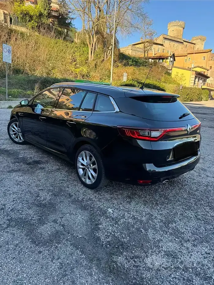 Usata Renault Mégane 110 CV (80 kW) 2017 Berlina