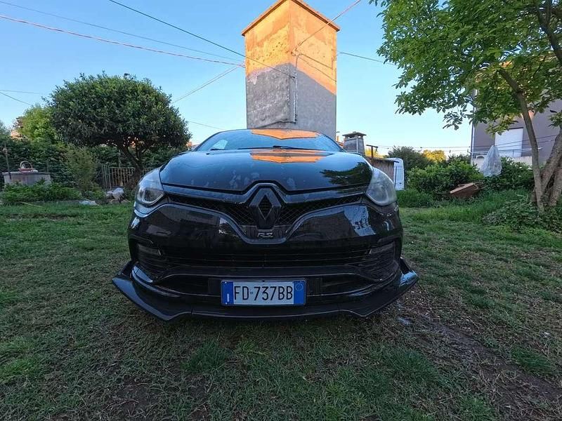 Usata Renault Clio IV R.S. 200 CV (147 kW) 2016 Berlina