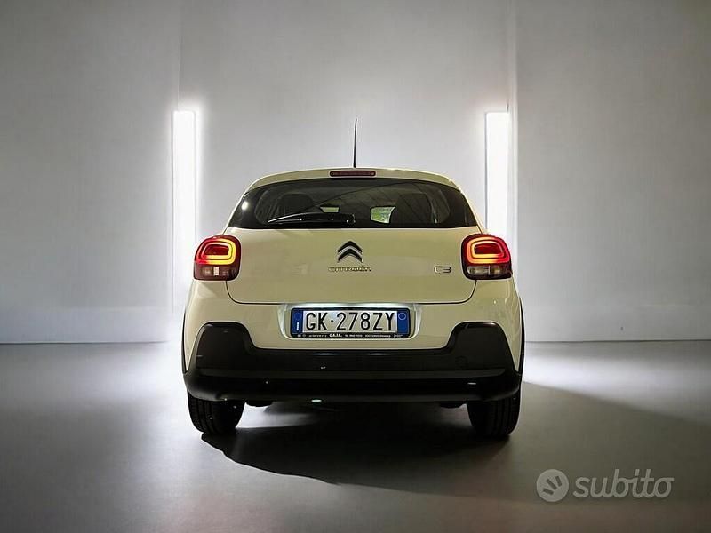Usata Citroën C3 Feel 102 CV (75 kW) 2022 Other Utilitaria