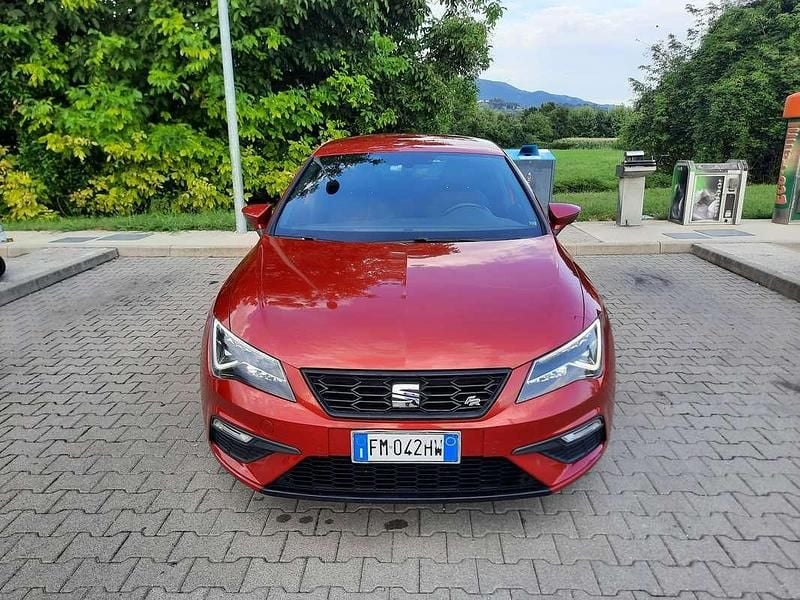 Usata Seat Leon XCELLENCE 150 CV (110 kW) 2017 Rosso Berlina