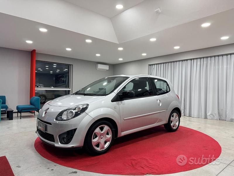 Usata Renault Twingo 75 CV (55 kW) 2011 Grigio Utilitaria