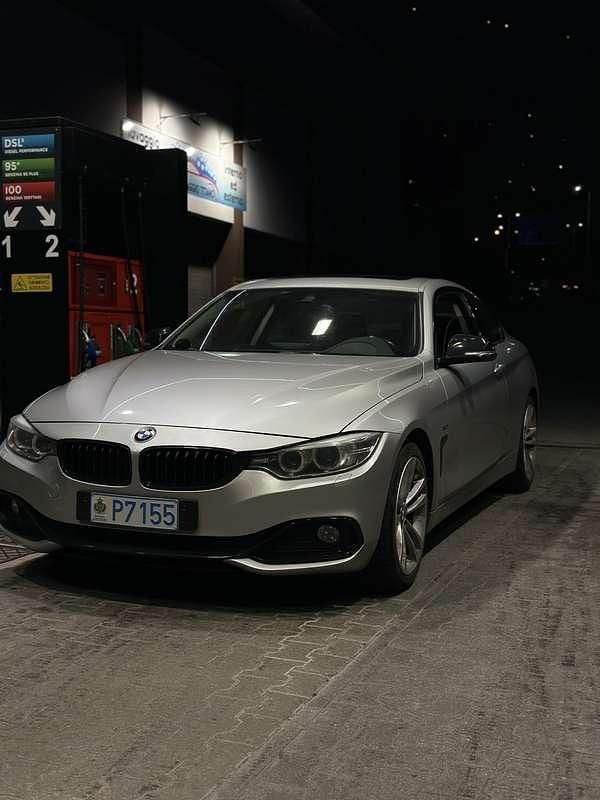 Usata BMW 420 Coupé Sport Line 184 CV (135 kW) 2014 Grigio Coupé