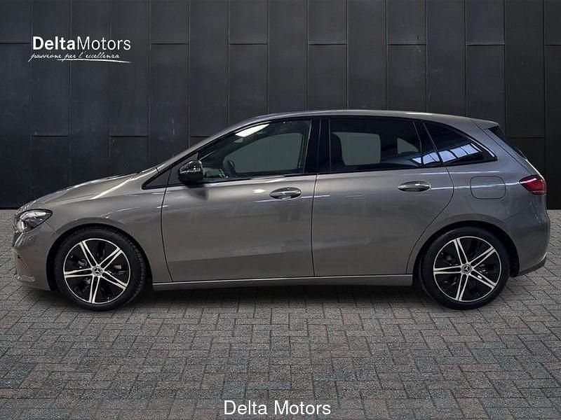 Nuova Mercedes B180 Advanced Plus 116 CV (85 kW) 2025 Grigio Monovolume