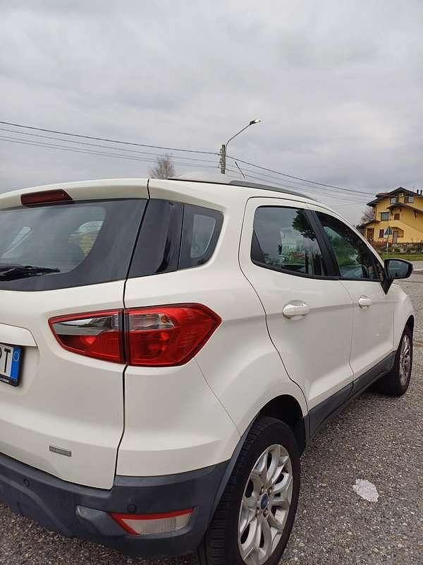 Usata Ford Ecosport Titanium 125 CV (91 kW) 2016 Bianco SUV