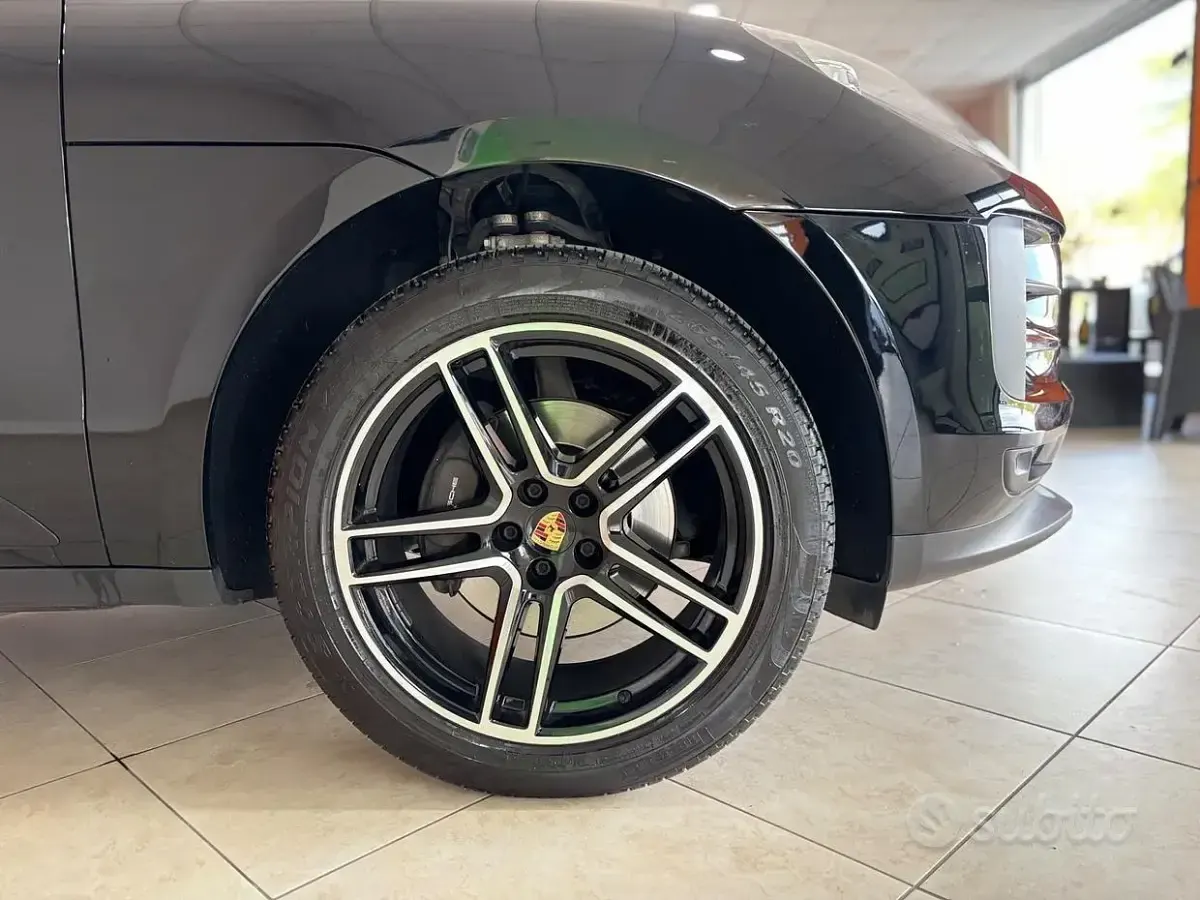 Usata Porsche Macan 245 CV (180 kW) 2019 Nero SUV