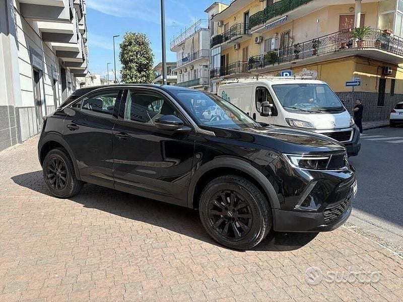 Usata Opel Mokka Elegance 110 CV (80 kW) 2022 Nero SUV