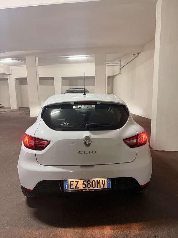 Usata Renault Clio IV 75 CV (55 kW) 2014 Berlina