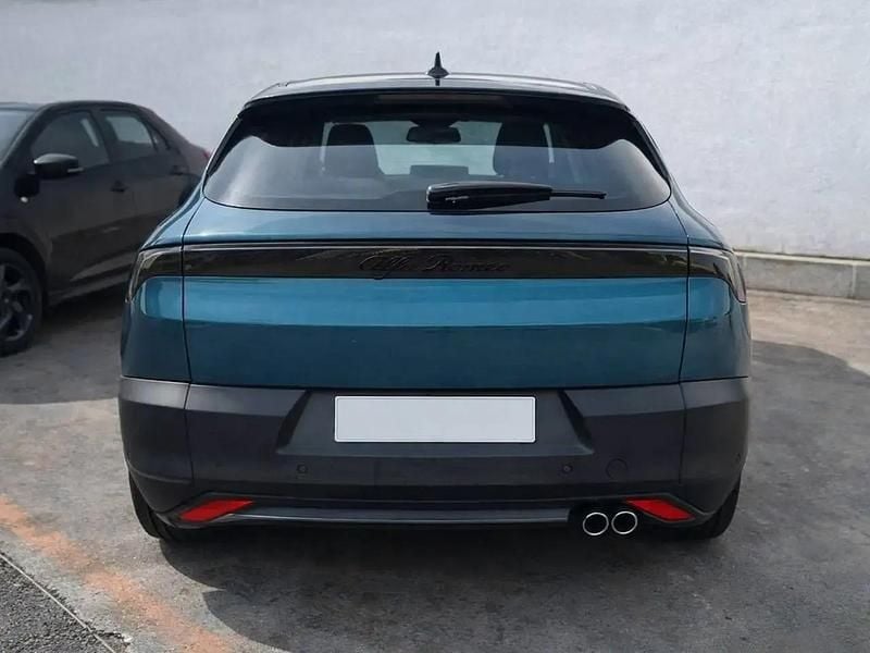 Usata Alfa Romeo Junior 145 CV (106 kW) 2025 Blu SUV