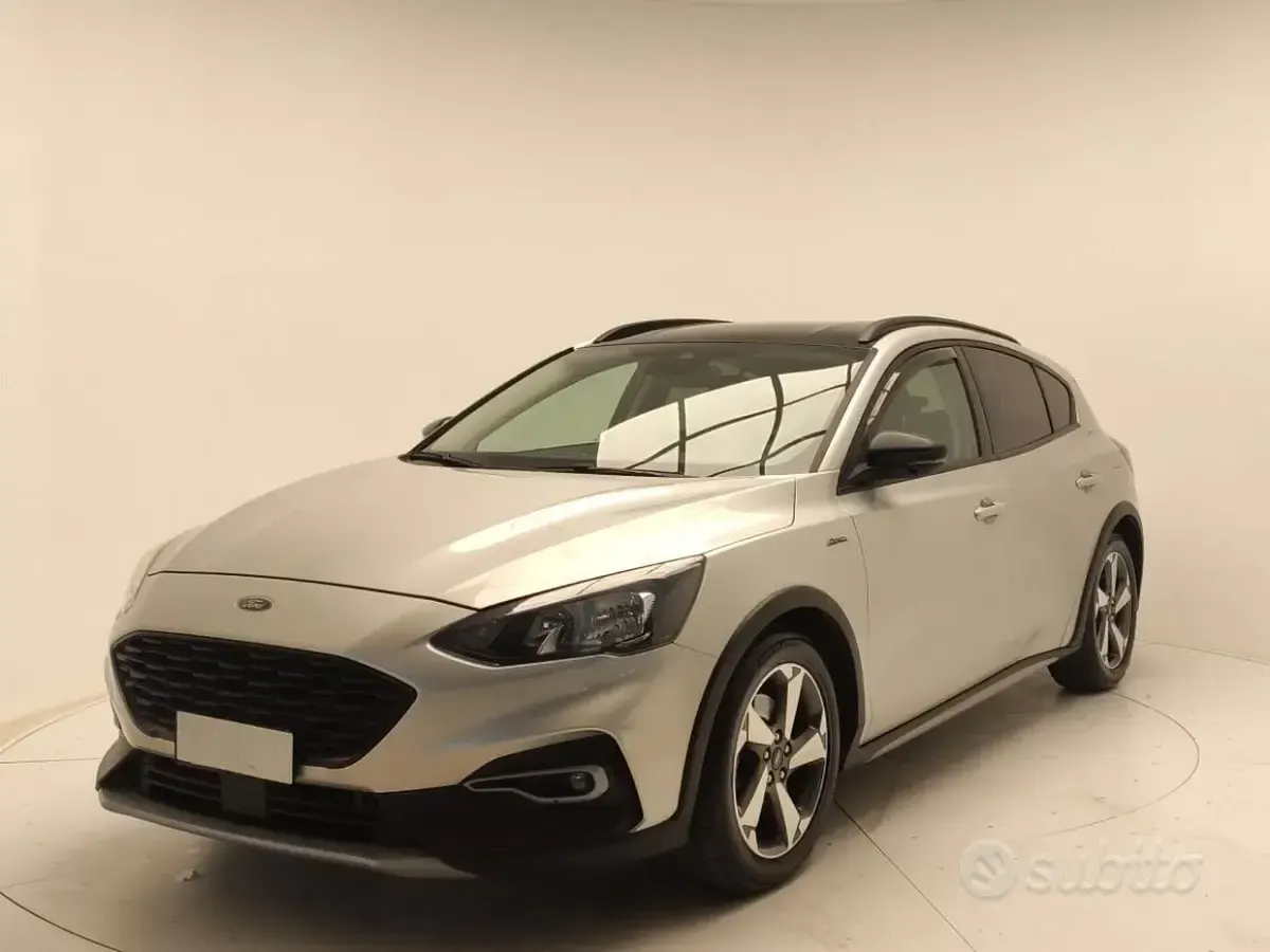 Usata Ford Focus Active 125 CV (91 kW) 2019 Grigio Berlina