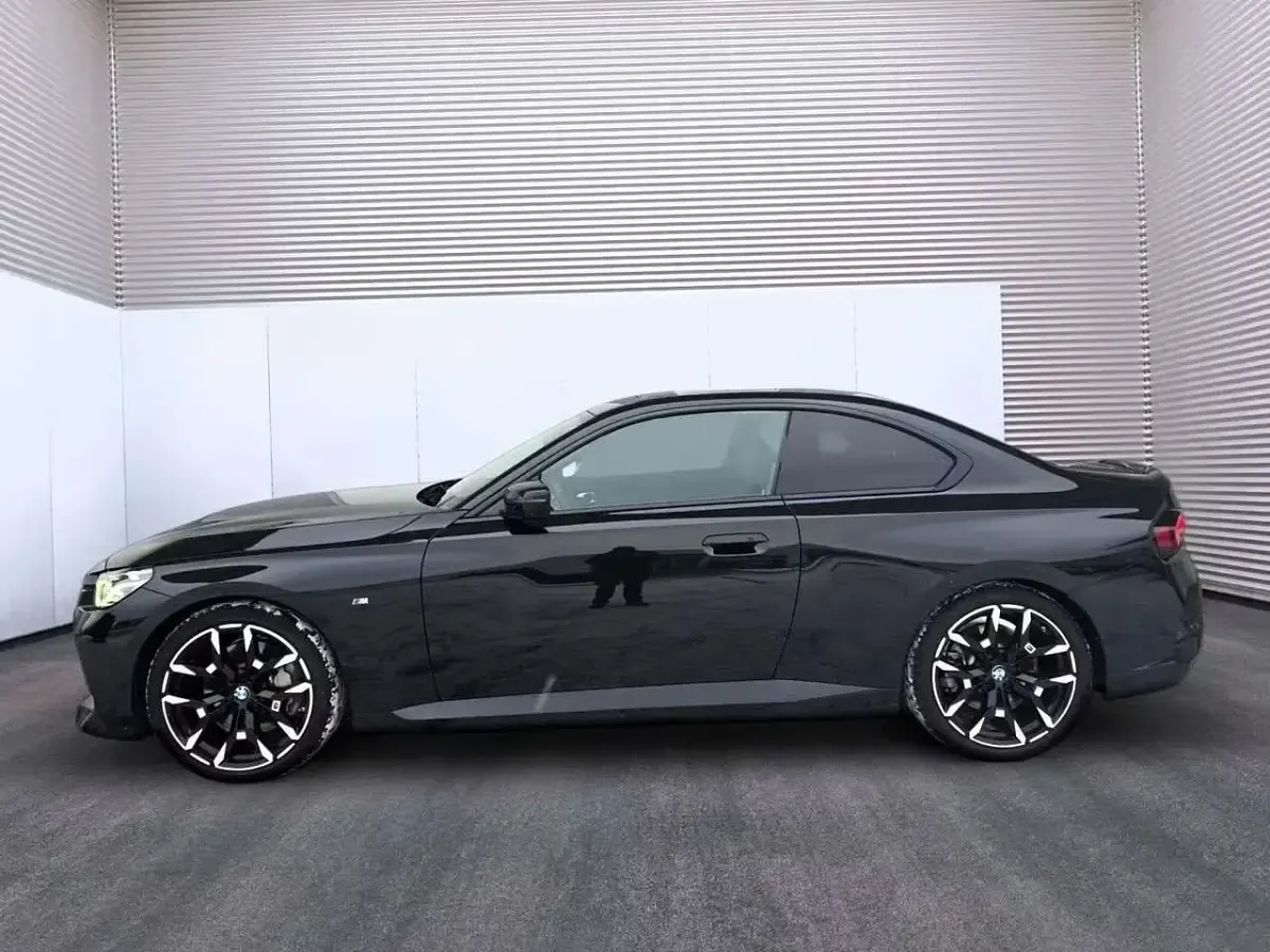 Usata BMW 230 M Sport 245 CV (180 kW) 2025 Nero zaffiro Coupé