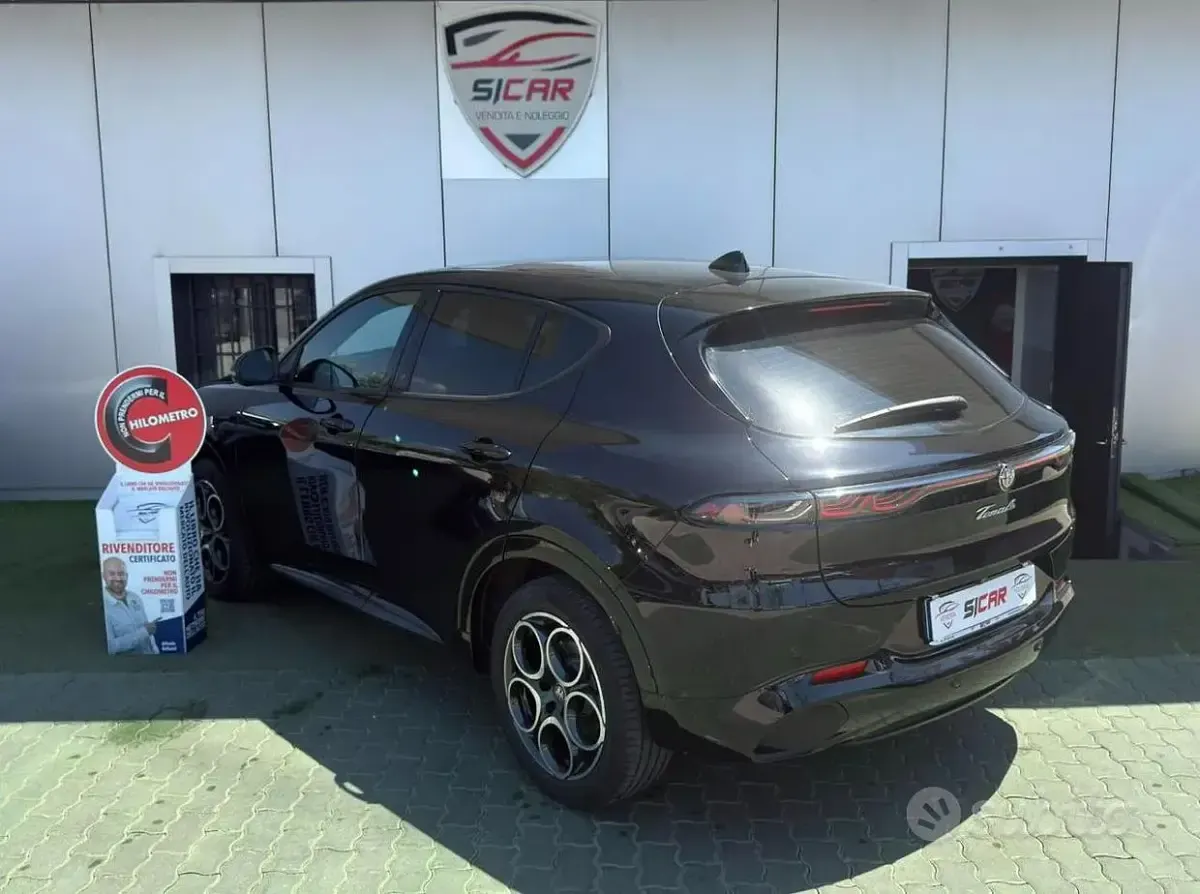 Usata Alfa Romeo Tonale Sprint 131 CV (96 kW) 2025 Nero SUV