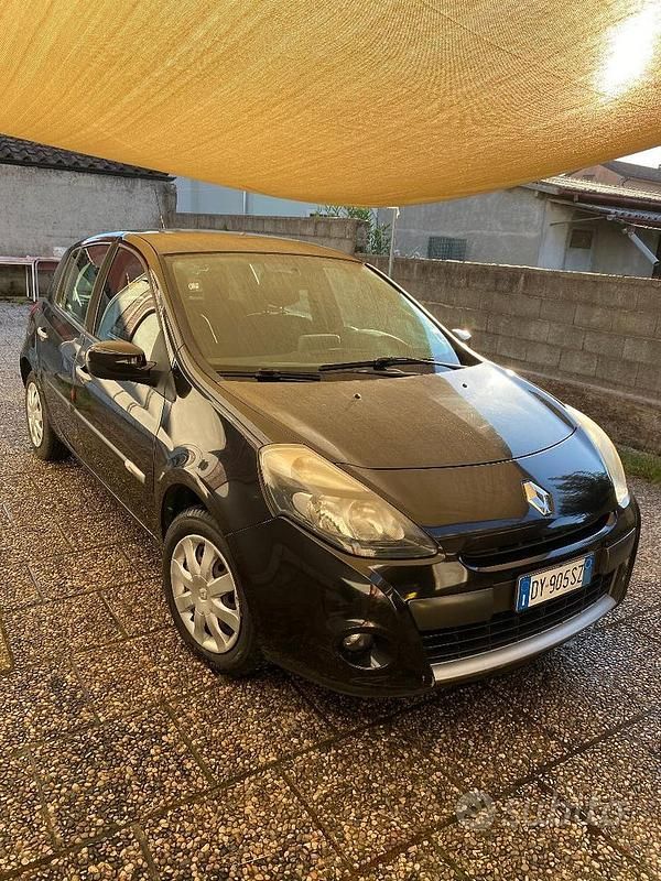 Usata Renault Clio II 2009 Nero Berlina