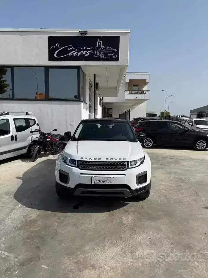 Usata Land Rover Range Rover evoque SE Dynamic 150 CV (110 kW) 2017 Bianco SUV