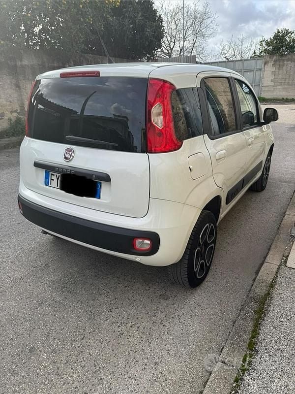 Usata Fiat Panda Easy 69 CV (50 kW) 2019 Bianco Utilitaria