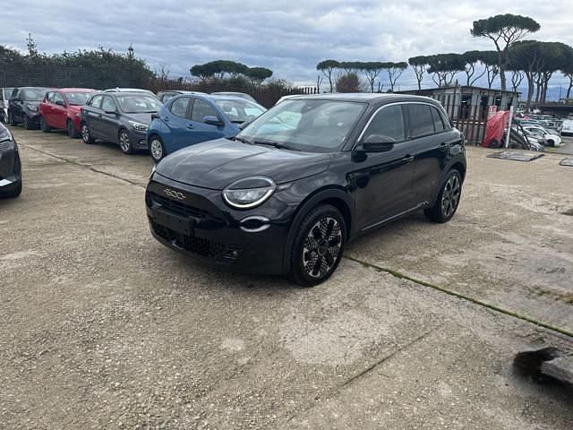 Usata Fiat 600 La Prima 101 CV (74 kW) 2024 Bianco SUV