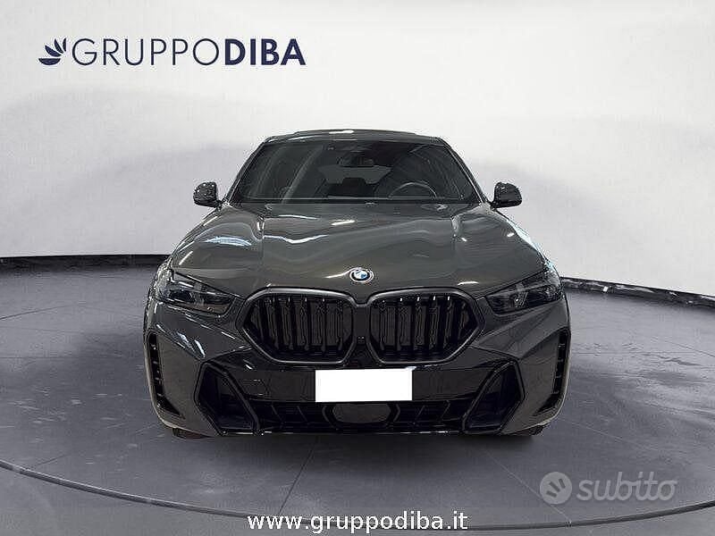 Usata BMW X6 M Sport 298 CV (219 kW) 2025 Grigio SUV