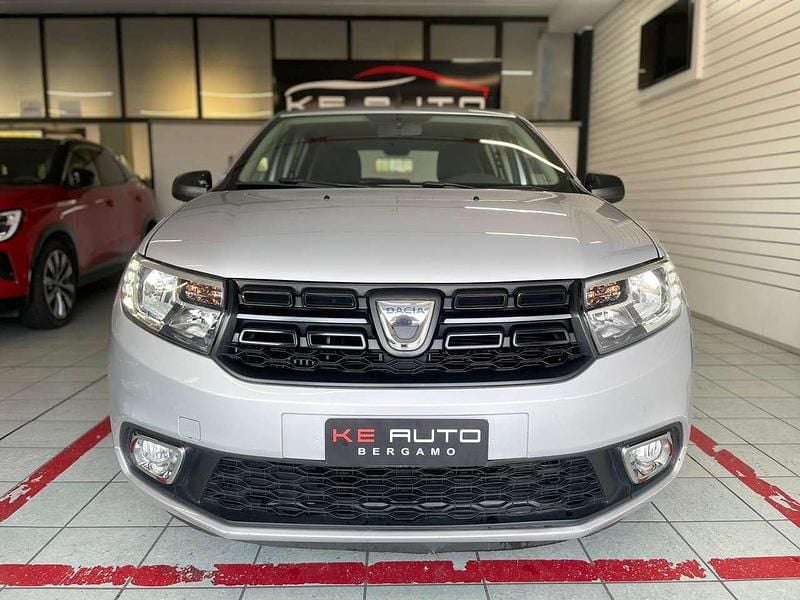 Gebraucht Dacia Sandero Lauréate 90 PS (66 kW) 2018 Silber Limousine