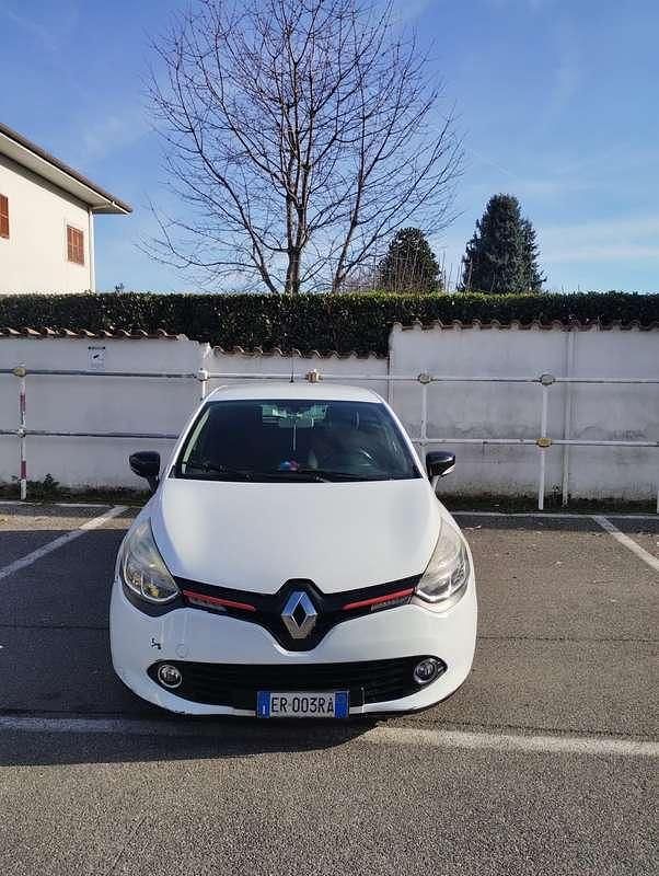 Usata Renault Clio IV 75 CV (55 kW) 2012 Berlina