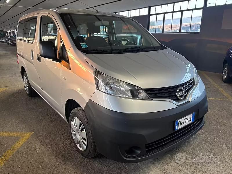 Usata Nissan NV200 90 CV (66 kW) 2018 Grigio Monovolume