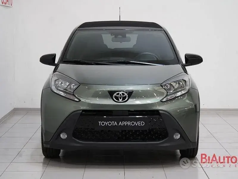 Usata Toyota Aygo X Trend 72 CV (52 kW) 2023 Verde SUV