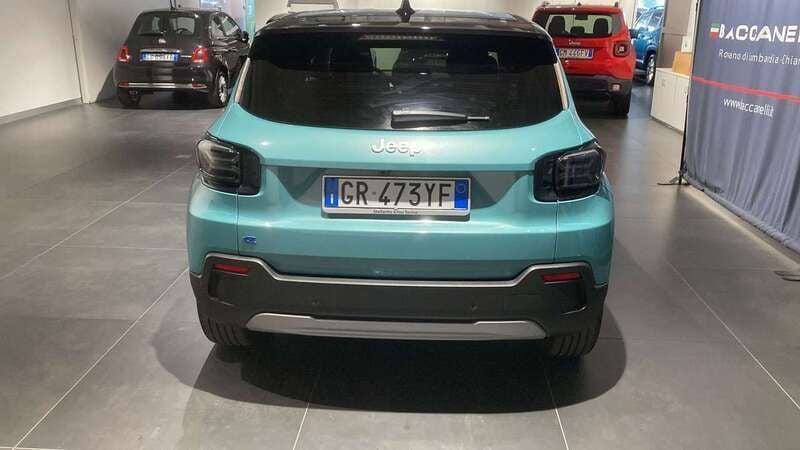 Usata Jeep Avenger EV Summit 61 kW (84 CV) 2024 Grigio SUV