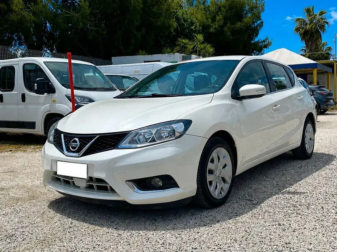 Usata Nissan Pulsar Tekna 110 CV (80 kW) 2016 Bianco Utilitaria