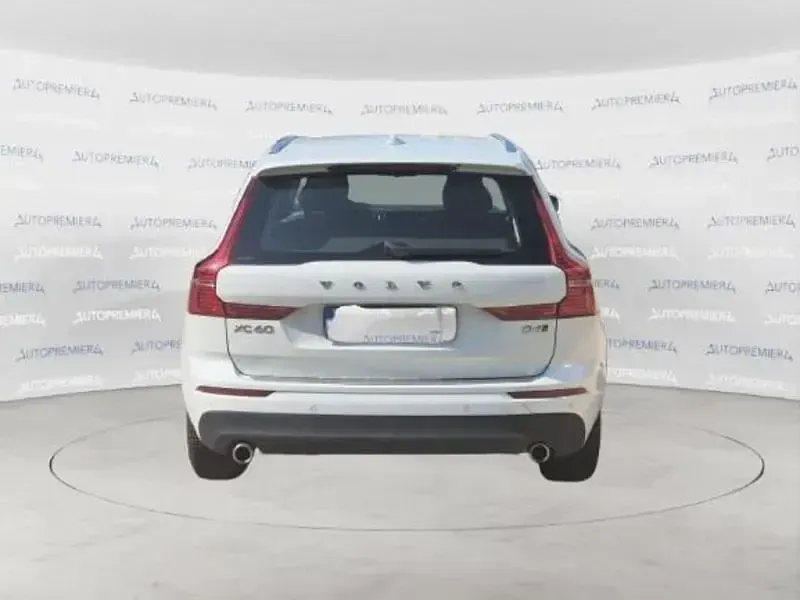Usata Volvo XC60 Business Edition 190 CV (139 kW) 2018 Bianco SUV