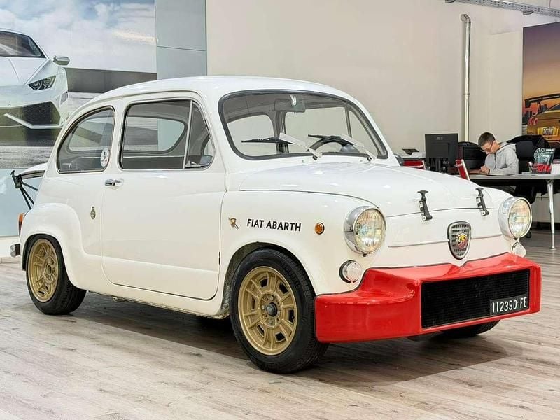 Usata Fiat 600D Abarth 33 CV (24 kW) 1968 Bianco Berlina