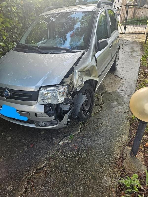 Usata Fiat Panda 2004 Grigio Utilitaria