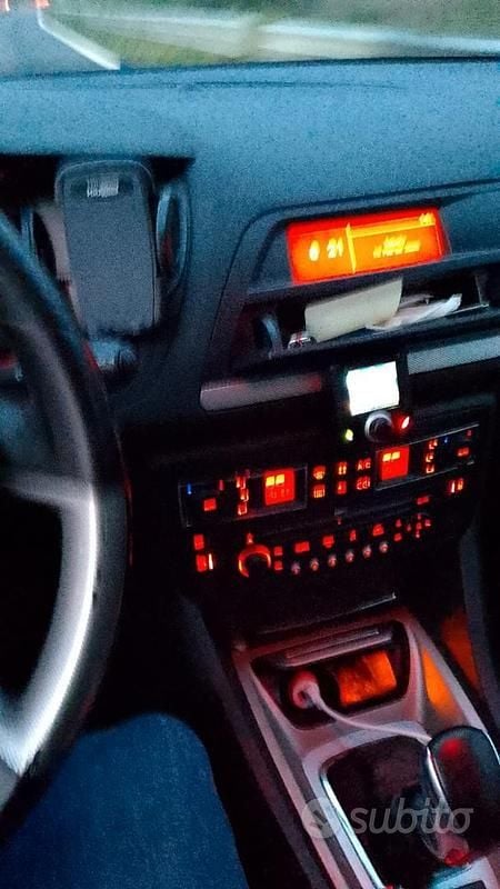 Usata 2009 Citroën C5 Tre volumi | 1200 € (Super prezzo) - Immagine 1/4