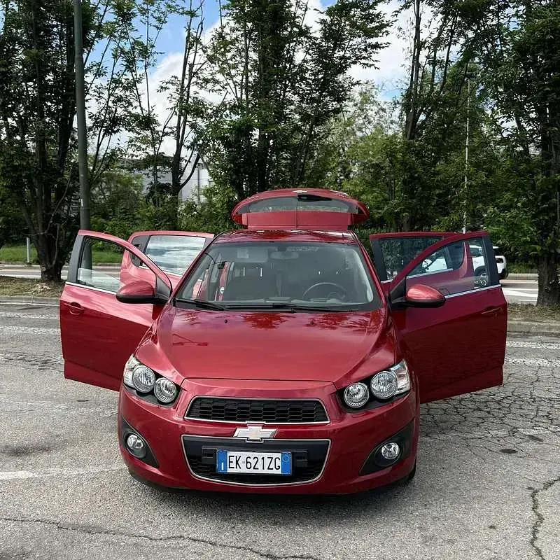 Usata Chevrolet Aveo LT 86 CV (63 kW) 2011 Berlina