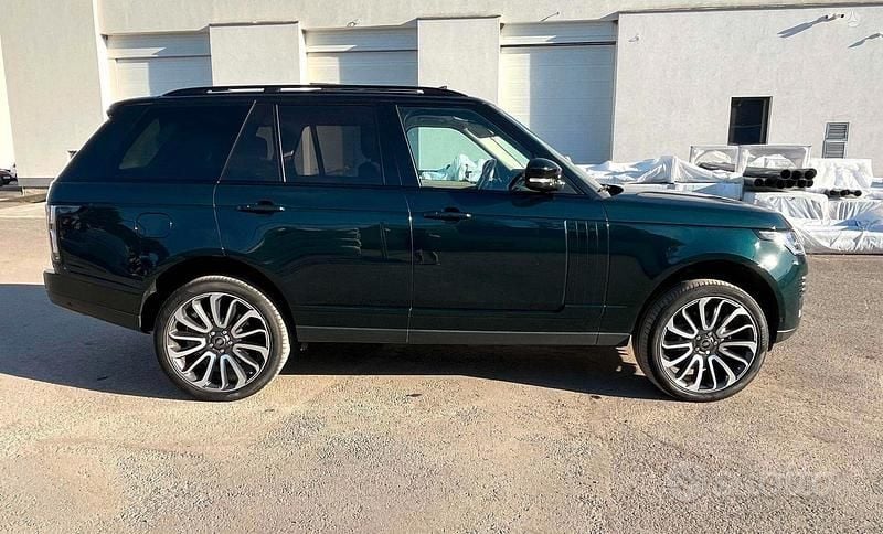 Usata Land Rover Range Rover Vogue 249 CV (183 kW) 2019 Verde SUV