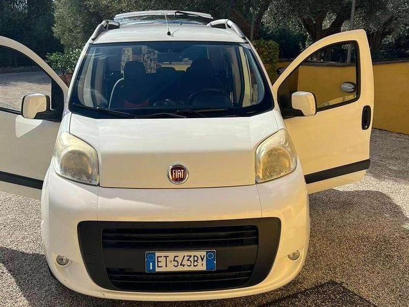 Bianco Usata 2013 Fiat Qubo Active Monovolume | 6500 € (Molto cara) - Immagine 1/4