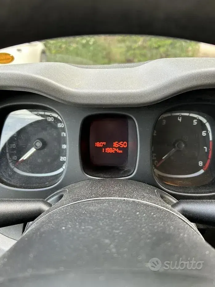 Usata Fiat Panda 85 CV (62 kW) 2012 Utilitaria