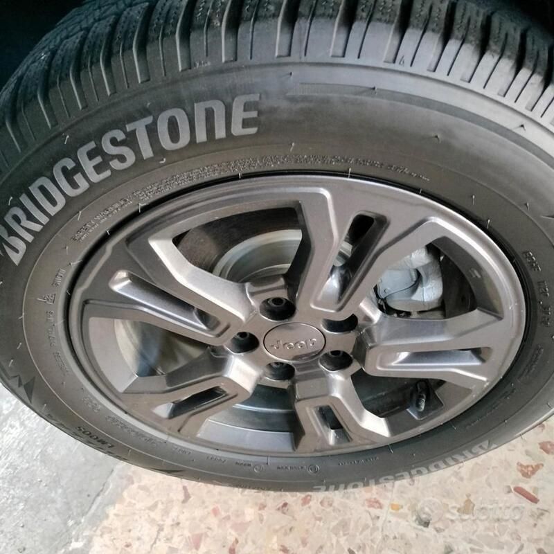 Usata Jeep Renegade 120 CV (88 kW) 2020 Grigio SUV