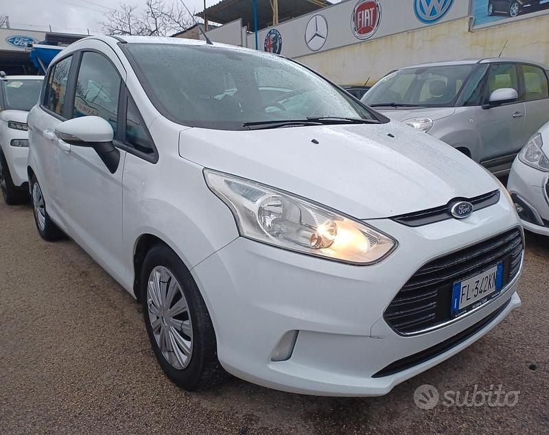 Usata Ford B-MAX 75 CV (55 kW) 2017 Bianco Monovolume