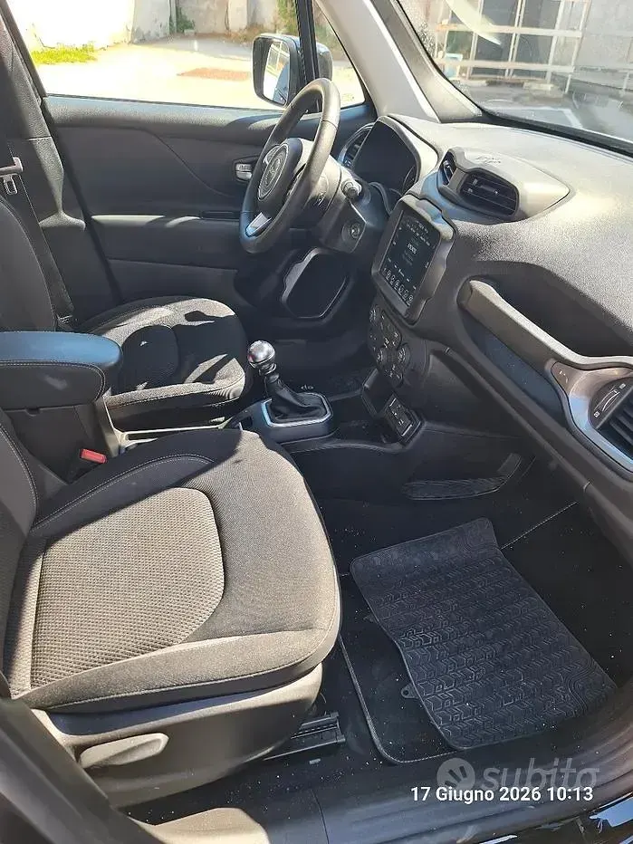 Usata Jeep Renegade 130 CV (95 kW) 2024 Nero SUV