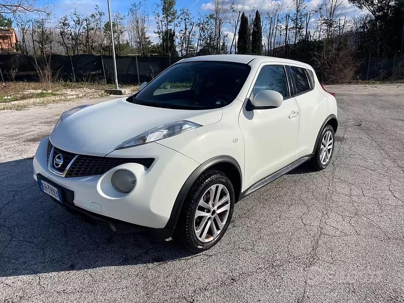 Usata Nissan Juke Acenta 110 CV (80 kW) 2011 Bianco SUV