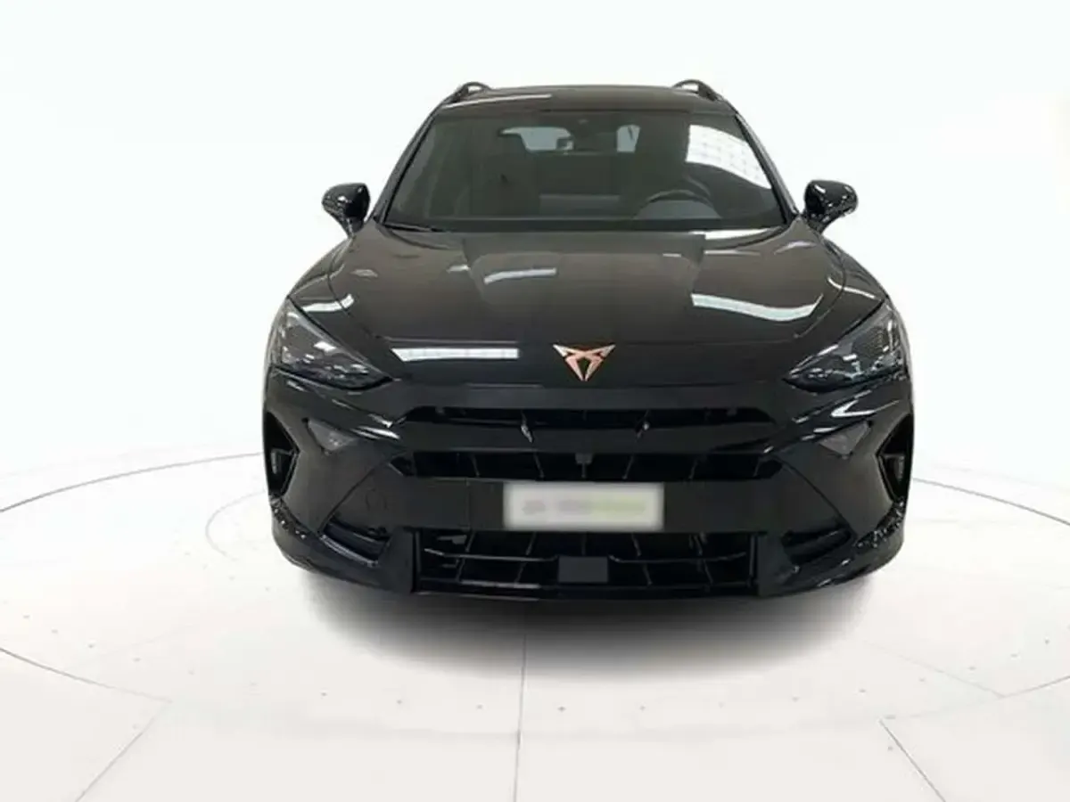 Usata Cupra Formentor 150 CV (110 kW) 2025 Nero / pastello SUV