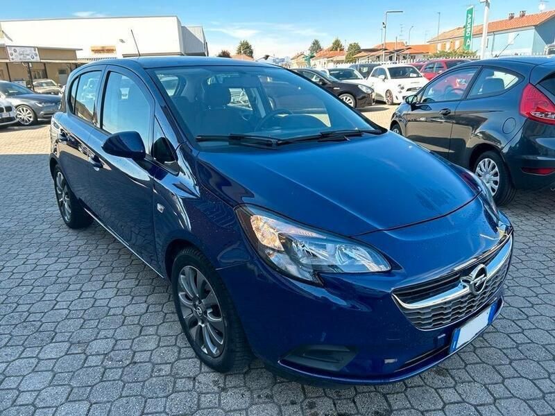 Usata Opel Corsa 69 CV (50 kW) 2017 Bluazzurro Berlina
